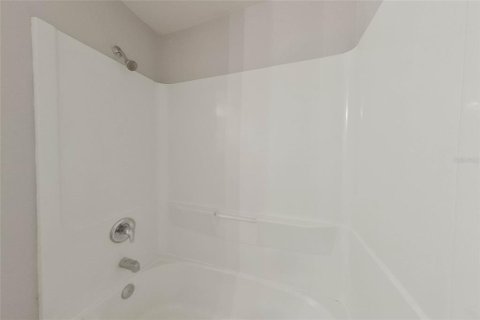 Купить виллу или дом в Лихай-Эйкерс, Флорида 4 комнаты, 104.05м2, № 2166862 - фото 13