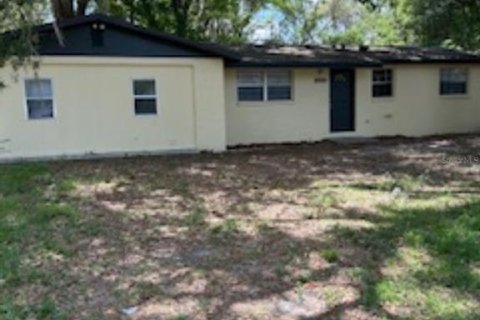 House in Brooksville, Florida 3 bedrooms, 116.31 sq.m. № 2111949
