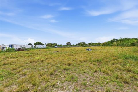 Immobilier commercial à vendre à Miami, Floride № 2018070 - photo 25