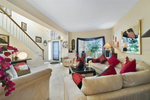 Casa en venta en Orlando, Florida, 3 dormitorios, 196.21 m2 № 1900200 - foto 7