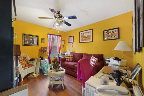 Casa en venta en Orlando, Florida, 3 dormitorios, 196.21 m2 № 1900200 - foto 28