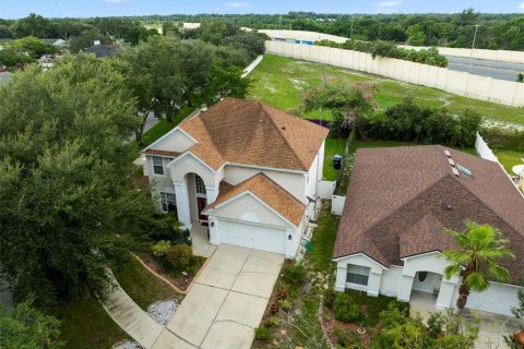 Casa en venta en Orlando, Florida, 3 dormitorios, 196.21 m2 № 1900200 - foto 2