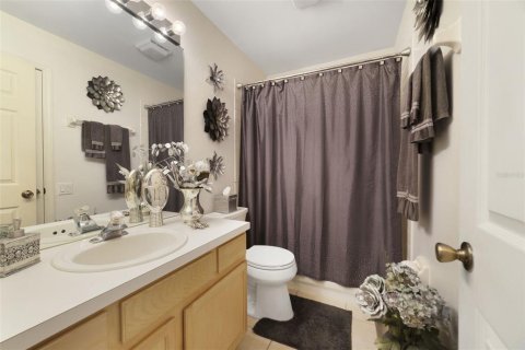 Casa en venta en Orlando, Florida, 3 dormitorios, 196.21 m2 № 1900200 - foto 27