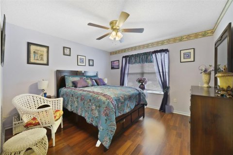 Casa en venta en Orlando, Florida, 3 dormitorios, 196.21 m2 № 1900200 - foto 25