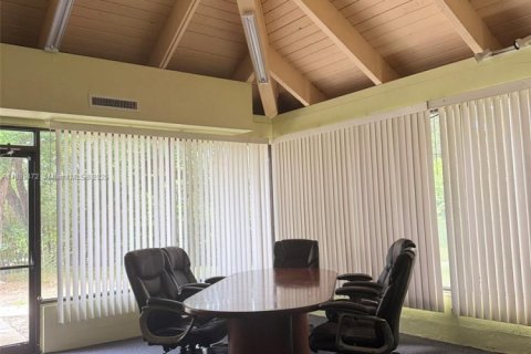 Снять в аренду кондоминиум в Бока-Ратон, Флорида 3 спальни, 119.47м2, № 1944280 - фото 12