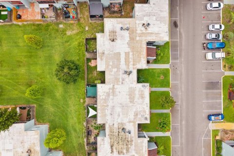 Copropriété à vendre à Tampa, Floride: 2 chambres, 101.08 m2 № 1771134 - photo 22