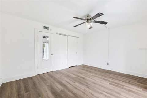 Copropriété à vendre à Tampa, Floride: 2 chambres, 101.08 m2 № 1771134 - photo 11