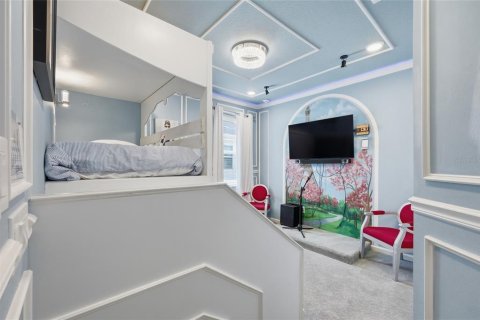 Casa en venta en Kissimmee, Florida, 13 dormitorios, 511.33 m2 № 2124371 - foto 29