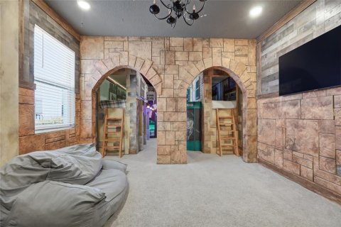 Casa en venta en Kissimmee, Florida, 13 dormitorios, 511.33 m2 № 2124371 - foto 11