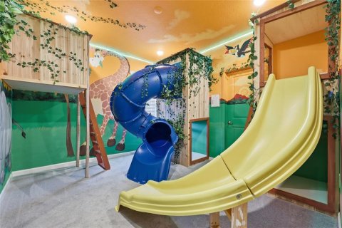 Casa en venta en Kissimmee, Florida, 13 dormitorios, 511.33 m2 № 2124371 - foto 20