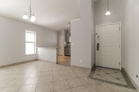 Casa en alquiler en Orlando, Florida, 3 dormitorios, 128.02 m2 № 1914557 - foto 5
