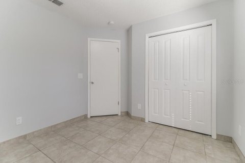 Casa en alquiler en Orlando, Florida, 3 dormitorios, 128.02 m2 № 1914557 - foto 12