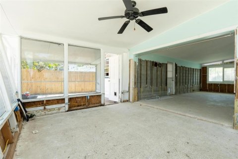 Villa ou maison à vendre à Saint Petersburg, Floride: 2 chambres, 85.47 m2 № 2232358 - photo 11