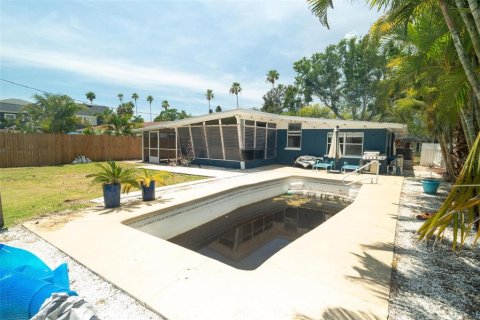 Villa ou maison à vendre à Saint Petersburg, Floride: 2 chambres, 85.47 m2 № 2232358 - photo 12