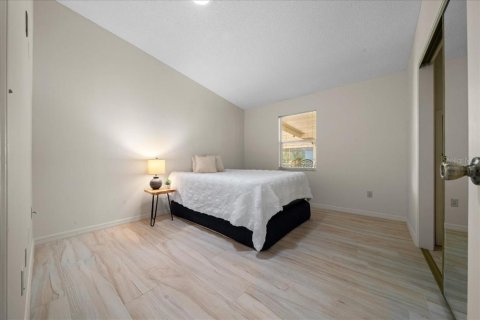Casa en venta en Lady Lake, Florida, 2 dormitorios, 123.75 m2 № 2137685 - foto 26