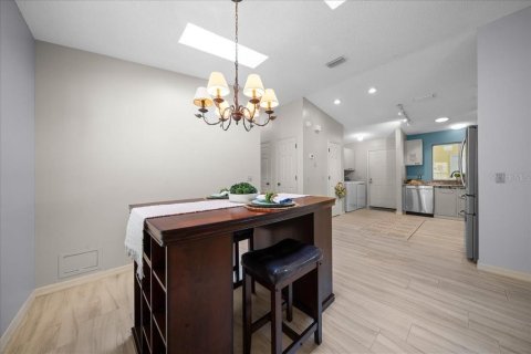 Casa en venta en Lady Lake, Florida, 2 dormitorios, 123.75 m2 № 2137685 - foto 12