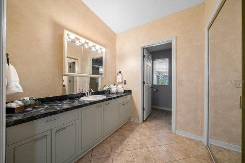 Casa en venta en Lady Lake, Florida, 2 dormitorios, 123.75 m2 № 2137685 - foto 22