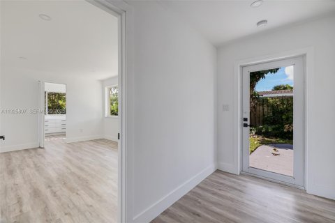 Villa ou maison à vendre à Fort Lauderdale, Floride: 3 chambres, 173.73 m2 № 1984199 - photo 23