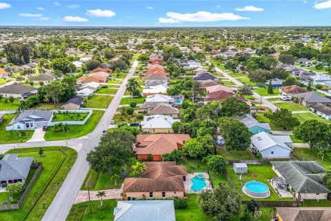 Casa en venta en Port St. Lucie, Florida, 3 dormitorios, 163.69 m2 № 1930891 - foto 4