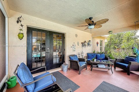 Casa en venta en Port St. Lucie, Florida, 3 dormitorios, 163.69 m2 № 1930891 - foto 29