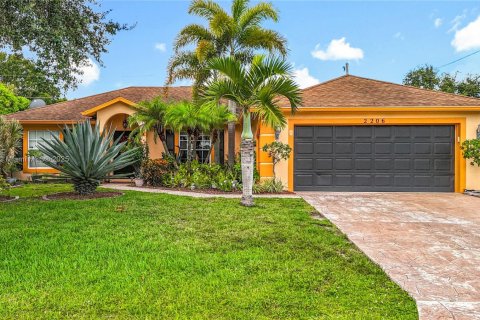 Casa en venta en Port St. Lucie, Florida, 3 dormitorios, 163.69 m2 № 1930891 - foto 1