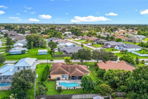 Casa en venta en Port St. Lucie, Florida, 3 dormitorios, 163.69 m2 № 1930891 - foto 6