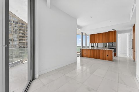 Condominio en venta en Miami, Florida, 2 dormitorios, 102.38 m2 № 2261008 - foto 21