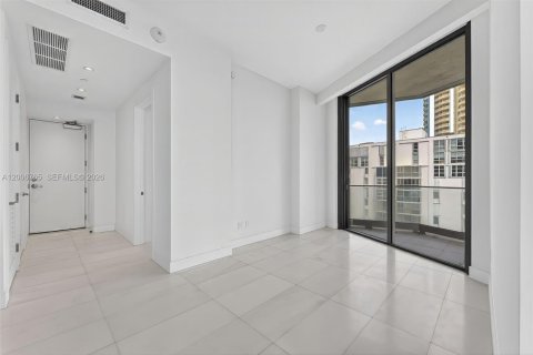 Condominio en venta en Miami, Florida, 2 dormitorios, 102.38 m2 № 2261008 - foto 19