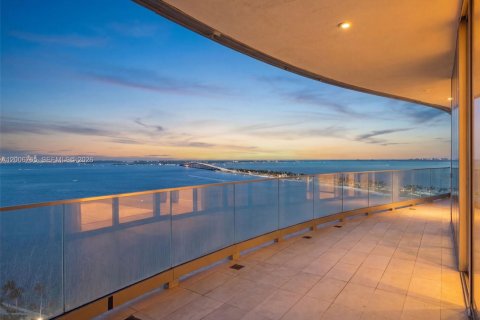 Condominio en venta en Miami, Florida, 2 dormitorios, 102.38 m2 № 2261008 - foto 6
