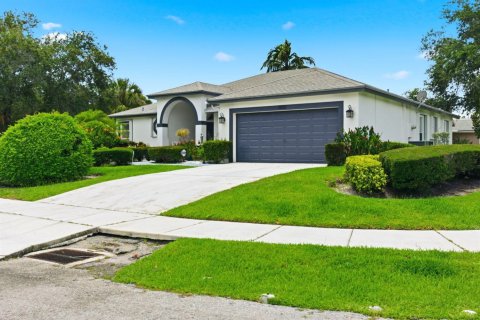 Casa en Delray Beach, Florida 3 dormitorios, 158.03 m2 № 2295424