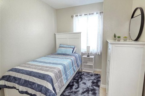 House in Port Charlotte, Florida 3 bedrooms, 92.34 sq.m. № 1869404 - photo 26