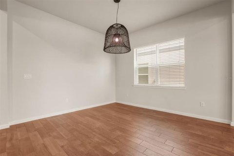 Casa en alquiler en Orlando, Florida, 5 dormitorios, 338.26 m2 № 2156246 - foto 12