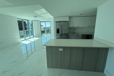 Appartement à Bay Harbor Islands, Floride 1 chambre, 99.87 m2 № 2386913