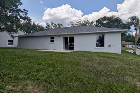 House in Minneola, Florida 3 bedrooms, 173.73 sq.m. № 2120337 - photo 20