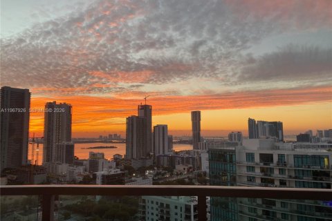 Снять в аренду кондоминиум в Майами, Флорида 1 спальня, 79.99м2, № 2029193 - фото 19