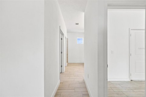 Villa ou maison à vendre à Poinciana, Floride: 4 chambres, 134.71 m2 № 2315221 - photo 17