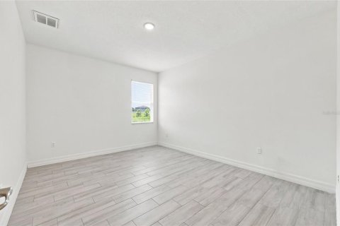 Villa ou maison à vendre à Poinciana, Floride: 4 chambres, 134.71 m2 № 2315221 - photo 13