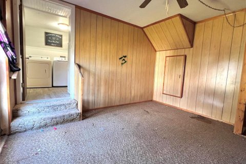 House in Port Charlotte, Florida 3 bedrooms, 137.68 sq.m. № 1516098 - photo 24