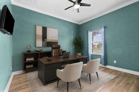 House in Wesley Chapel, Florida 5 bedrooms, 346.43 sq.m. № 2313052 - photo 13