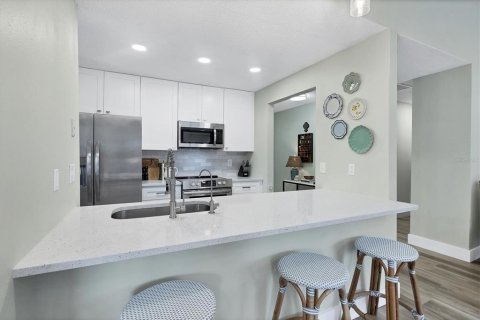 Villa ou maison à vendre à Bradenton, Floride: 4 chambres, 151.99 m2 № 1918291 - photo 7