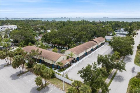 Adosado en alquiler en Sarasota, Florida, 2 dormitorios, 111.48 m2 № 1837287 - foto 18