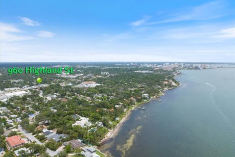 Adosado en alquiler en Sarasota, Florida, 2 dormitorios, 111.48 m2 № 1837287 - foto 13