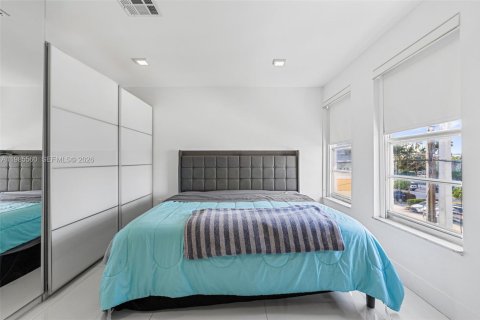 Купить кондоминиум в Майами-Бич, Флорида 2 спальни, 68.75м2, № 2066197 - фото 14