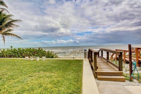 Copropriété à vendre à Highland Beach, Floride: 2 chambres, 102.38 m2 № 2377282 - photo 5
