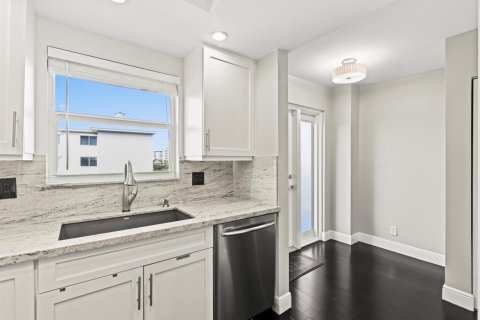 Copropriété à vendre à Highland Beach, Floride: 2 chambres, 102.38 m2 № 2377282 - photo 15