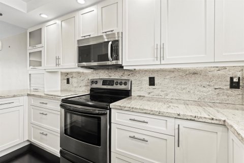 Copropriété à vendre à Highland Beach, Floride: 2 chambres, 102.38 m2 № 2377282 - photo 21