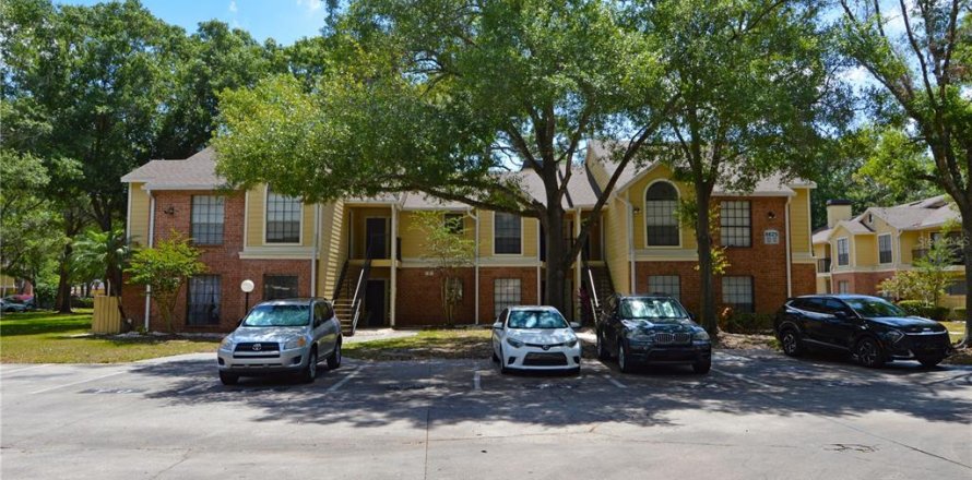 Condo in Tampa, Florida, 1 bedroom № 1903931
