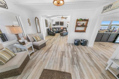 Villa ou maison à vendre à Ponce Inlet, Floride: 5 chambres, 383.13 m2 № 2400043 - photo 17