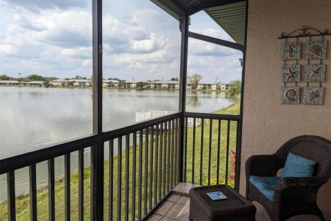 Condo in Punta Gorda, Florida, 2 bedrooms  № 1838524 - photo 4