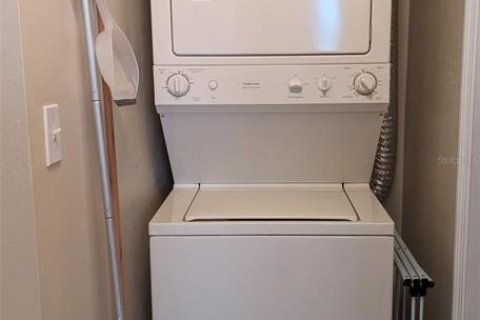 Condo in Punta Gorda, Florida, 2 bedrooms  № 1838524 - photo 24